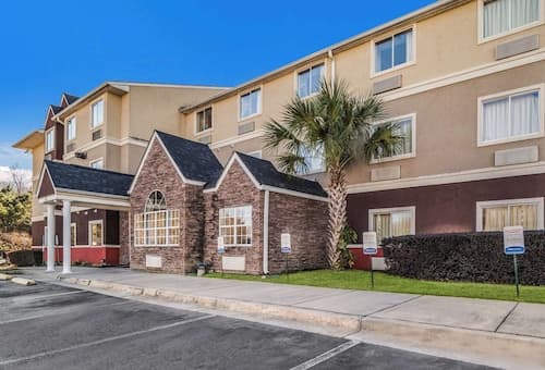 Quality Inn & Suites Augusta Fort Gordon Area