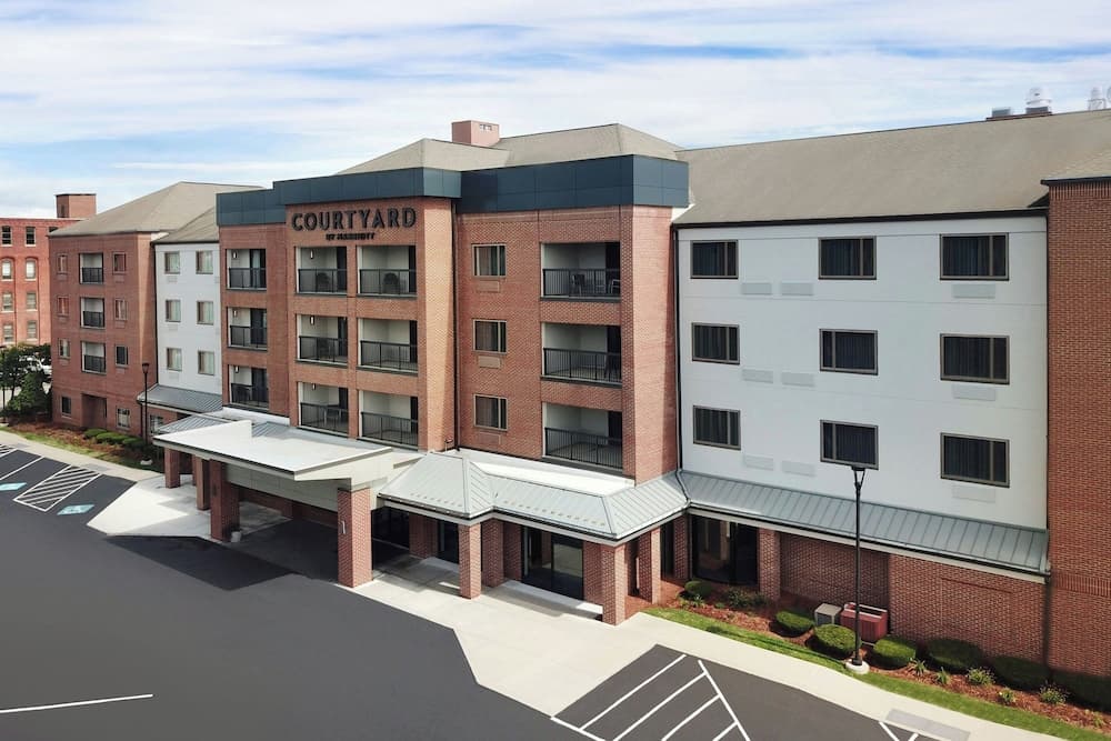 Courtyard by Marriott Worcester