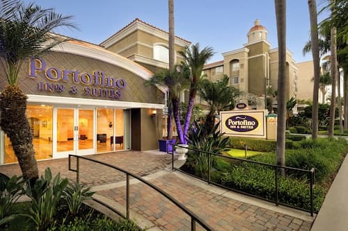 Anaheim Portofino Inn and Suites