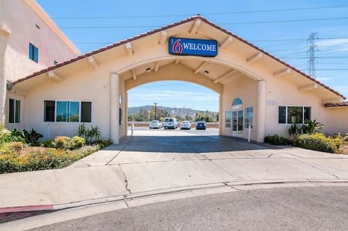 Motel 6 South El Monte, CA - Los Angeles