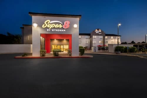 Super 8 by Wyndham - Mesa/Gilbert