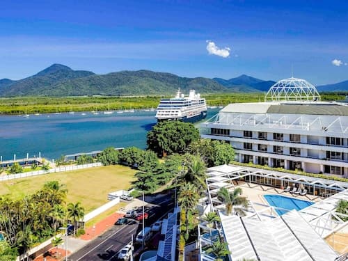 The Reef Hotel Casino Cairns - Handwritten Collection