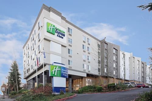 Holiday Inn Express Hotel & Suites SeaTac by IHG