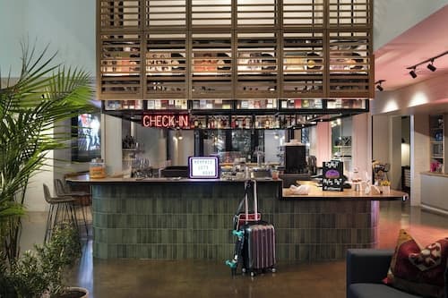 MOXY Memphis Downtown