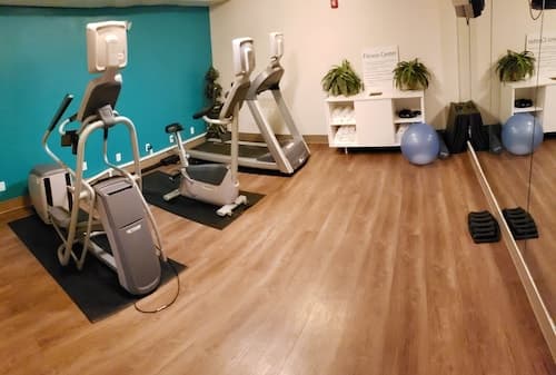 Holiday Inn Express Osage Beach - Lake Of The Ozarks by IHG