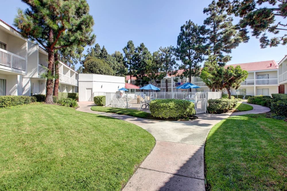 Motel 6 Irvine - Orange County Airport