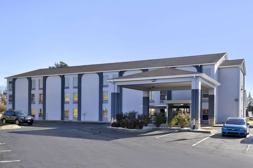 Quality Inn