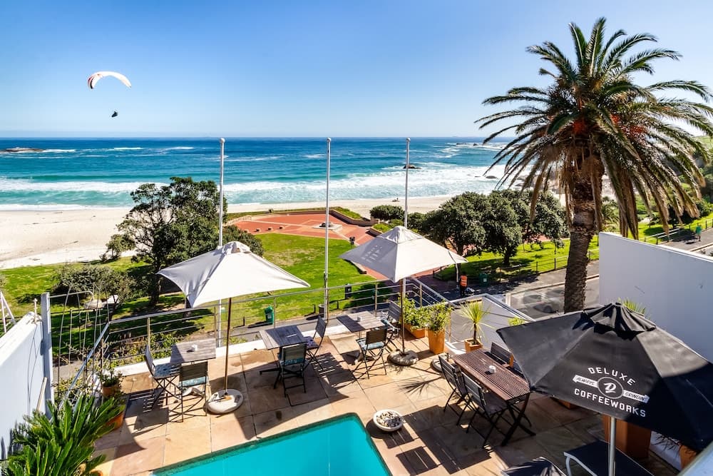 Sea Castle Hotel Camps Bay