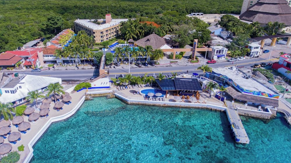 Casa del Mar Cozumel Hotel & Dive Resort with Beach Club access included