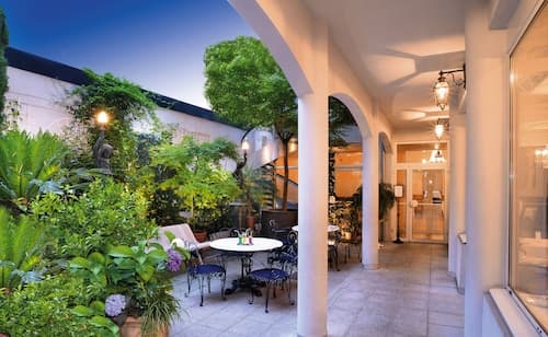 Hotel Gloria et Avenue