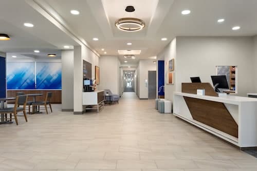 Holiday Inn Express Hotel & Suites Fort Pierce West by IHG