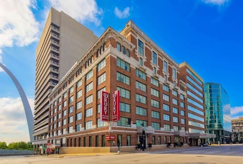 Drury Plaza Hotel St. Louis at the Arch