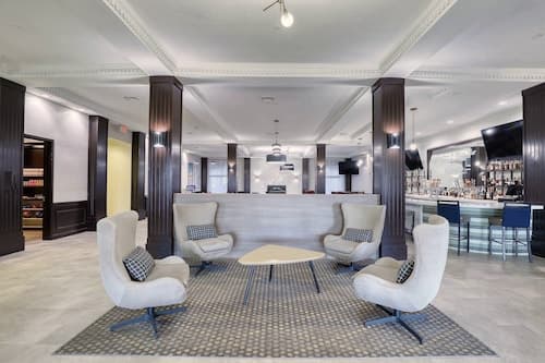 Holiday Inn Hotel & Suites Madison West - Middleton by IHG