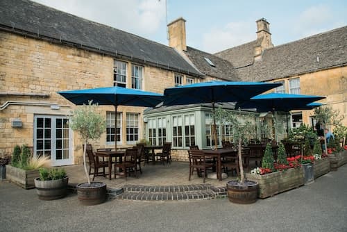 Noel Arms Hotel