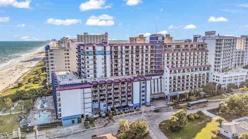 Grande Shores Ocean Resort