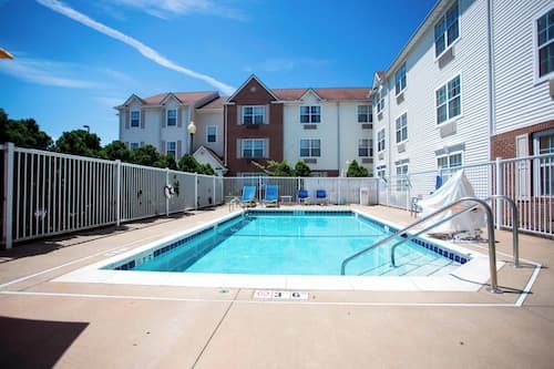 Towneplace Suites By Marriott Streetsboro