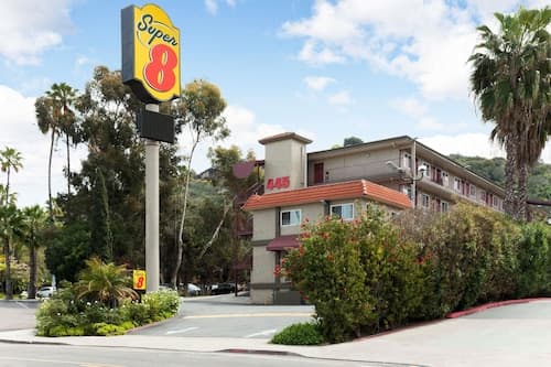 Super 8 by Wyndham San Diego Hotel Circle
