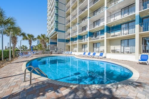 Carolinian Beach Resort by Vacasa