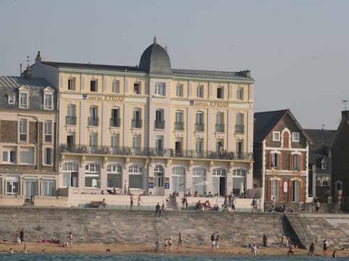 Hotel Kyriad Saint Malo centre Plage