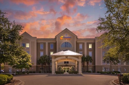 Comfort Suites Myrtle Beach Central