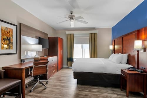 Comfort Suites St Charles - St Louis
