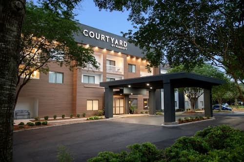 Courtyard by Marriott Lafayette Airport