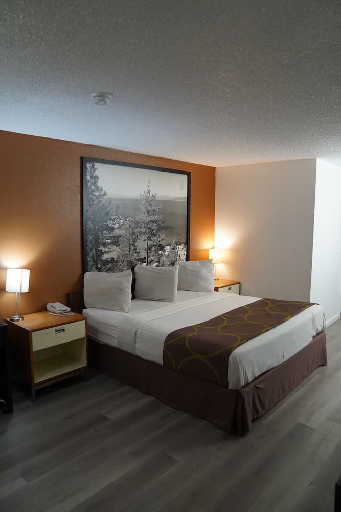 Super 8 by Wyndham Fernley