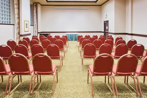 Holiday Inn Express Hotel & Suites Portland-NW Downtown by IHG