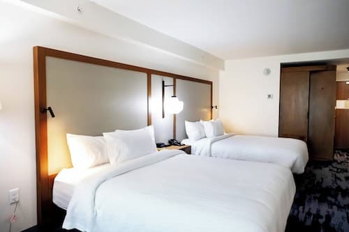 Fairfield Inn & Suites by Marriott Louisville Airport