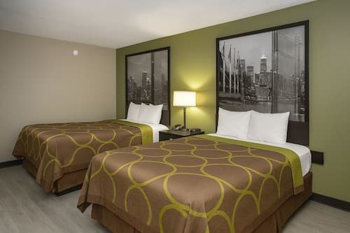 Super 8 by Wyndham Indianapolis South