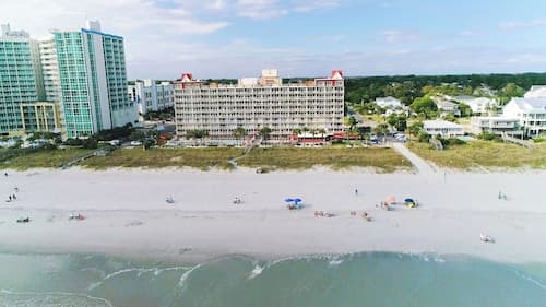 Maritime Beach Club