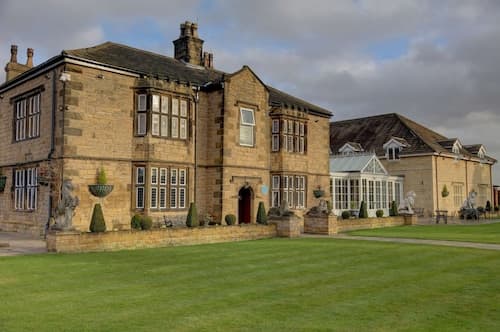 Rogerthorpe Manor Hotel