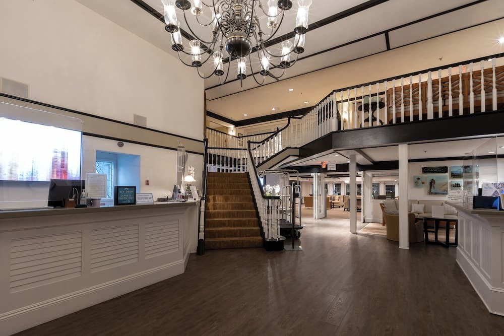Carlsbad Inn Beach Resort
