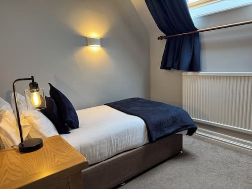 The Oaklands Hotel