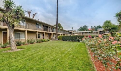 Rose Garden Inn - San Jose Airport