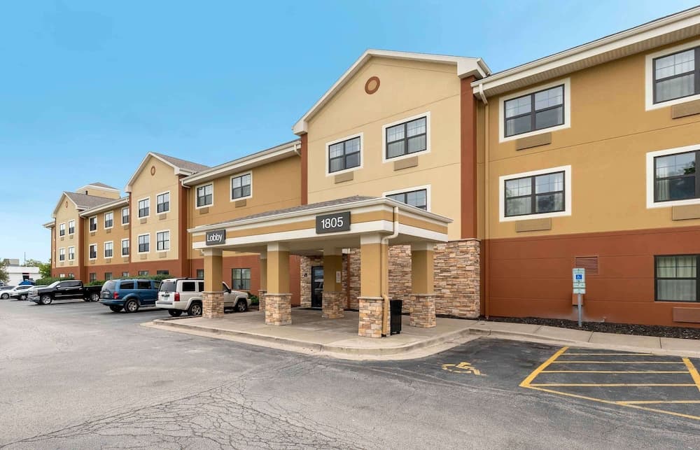 Extended Stay America Suites Bloomington Normal