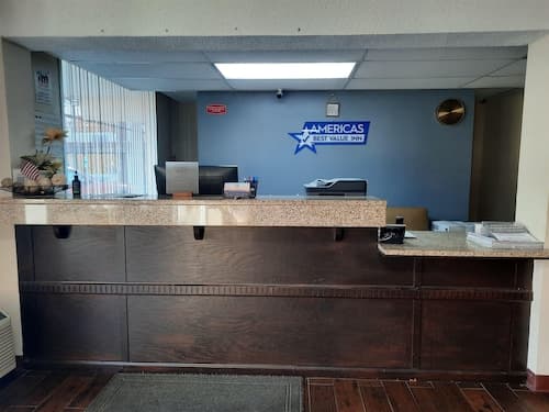 Americas Best Value Inn Moline