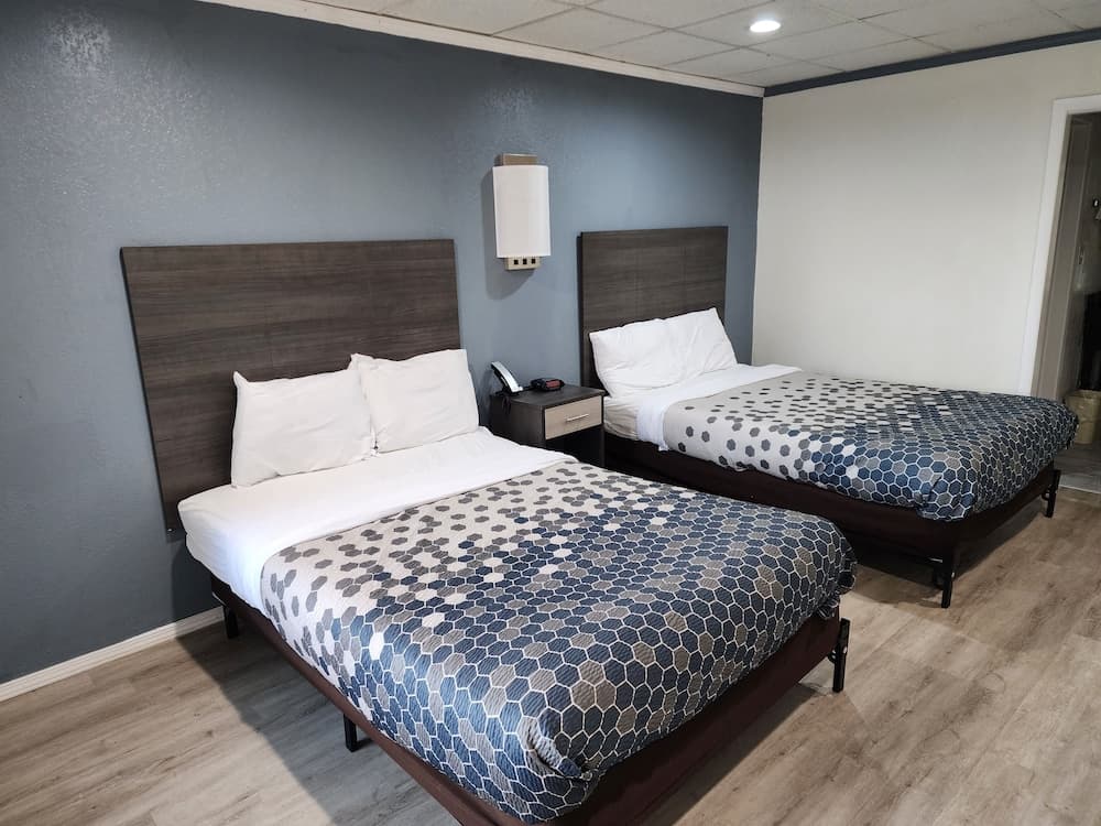 Econo Lodge Wytheville I-77 & I-81