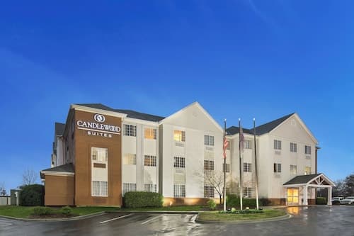 Candlewood Suites Charlotte - Arrowood by IHG