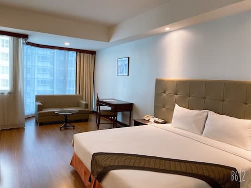 Tai Pan Hotel