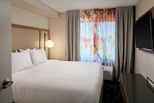 Fairfield Inn & Suites by Marriott Cleveland Avon