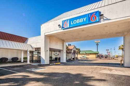 Motel 6 Florence, SC