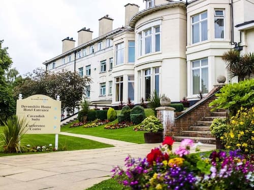 Devonshire House Hotel-Free Parking