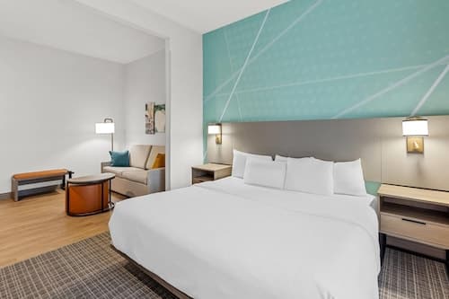 Comfort Suites Hotel and Conference Center