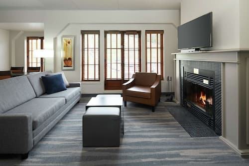 Homewood Suites by Hilton Mont-Tremblant Resort