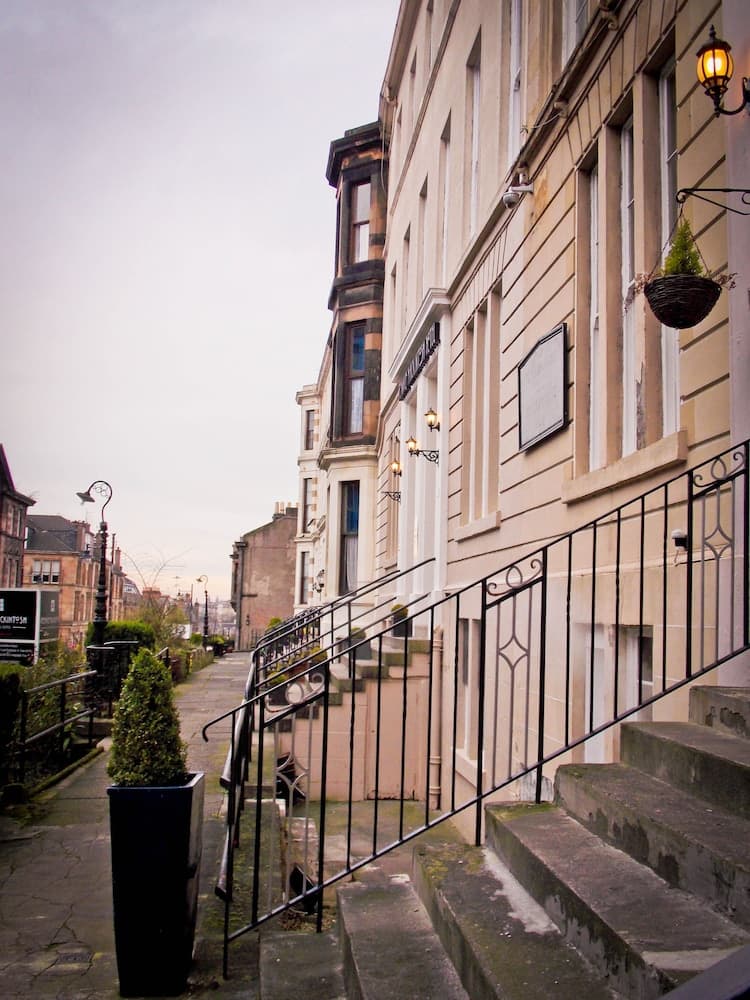 The Victorian House