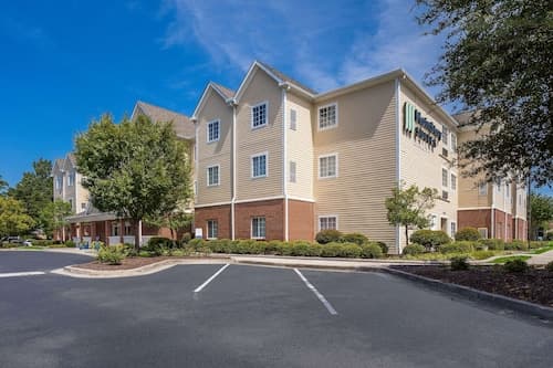 MainStay Suites Wilmington - University Area