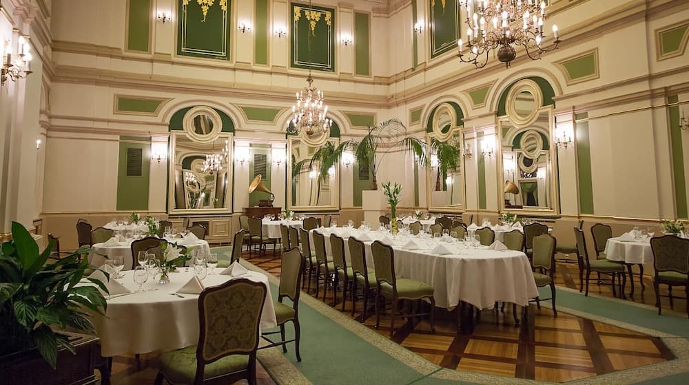 Grand Hotel