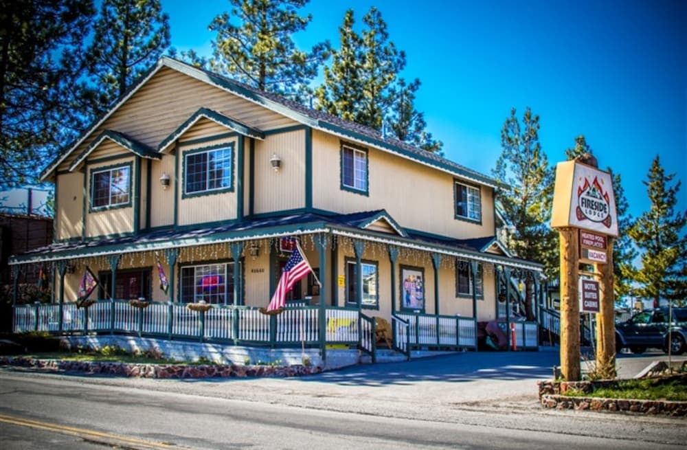 Fireside Lodge