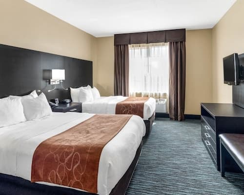 Comfort Suites Odessa near University